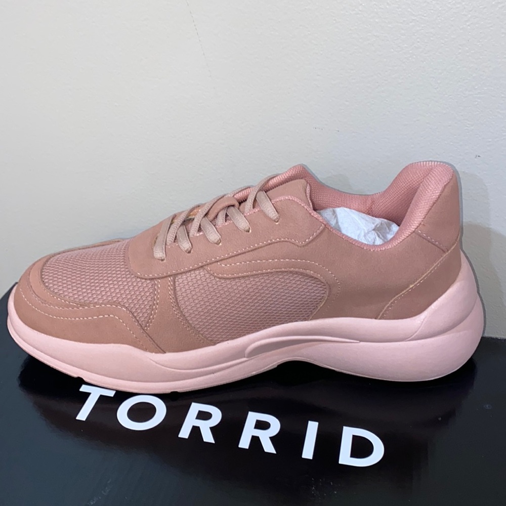 NIB - torrid dusty mauve/blush animal kind sneakers - womens 9